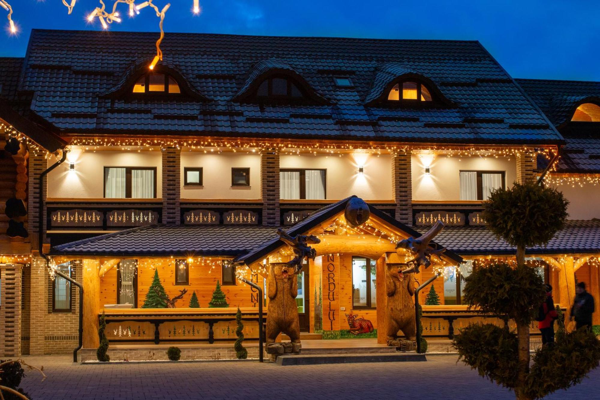 Domeniul Nordului Bucovlna Hotel Вама Екстериор снимка